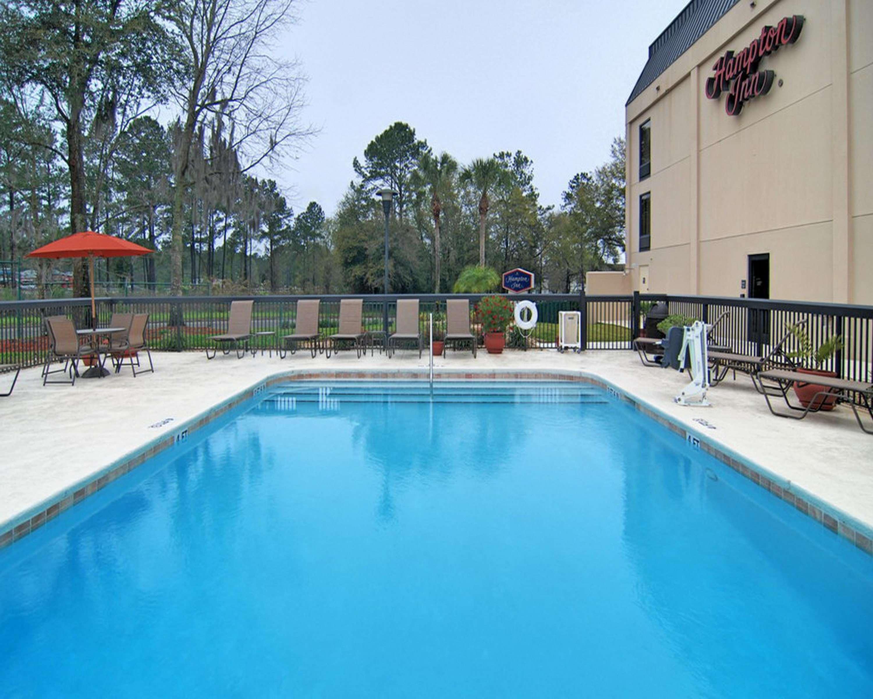 Hotel Hampton 3*
