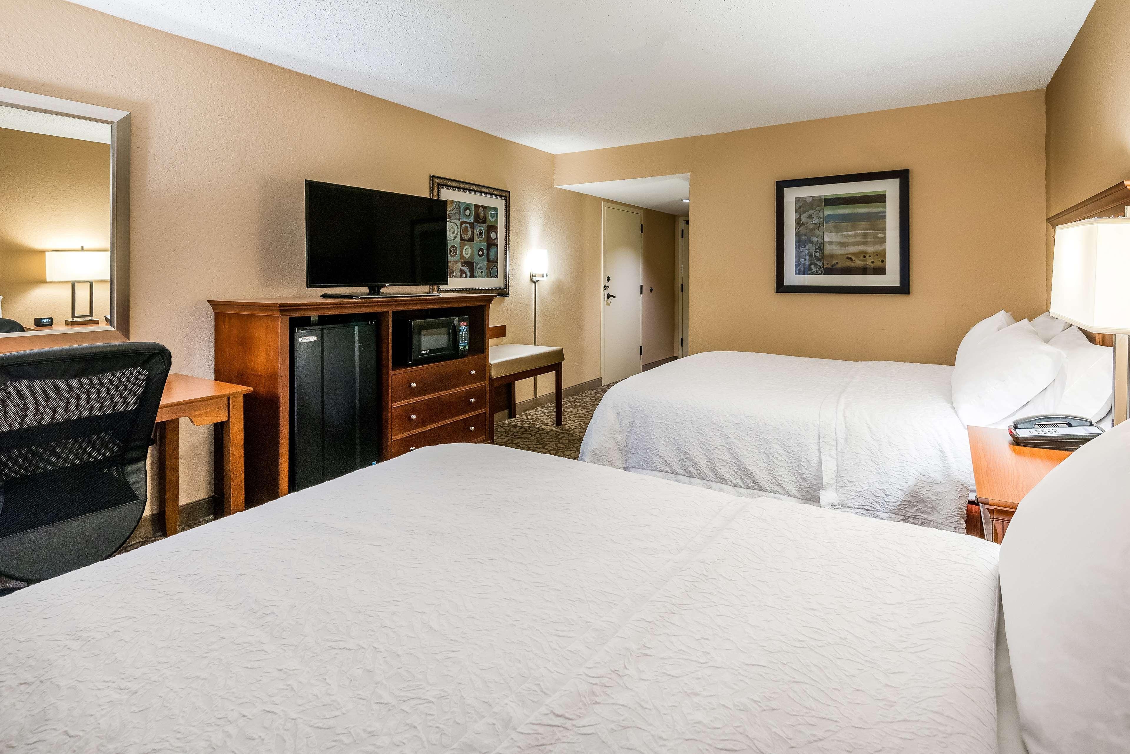 Hotel Hampton