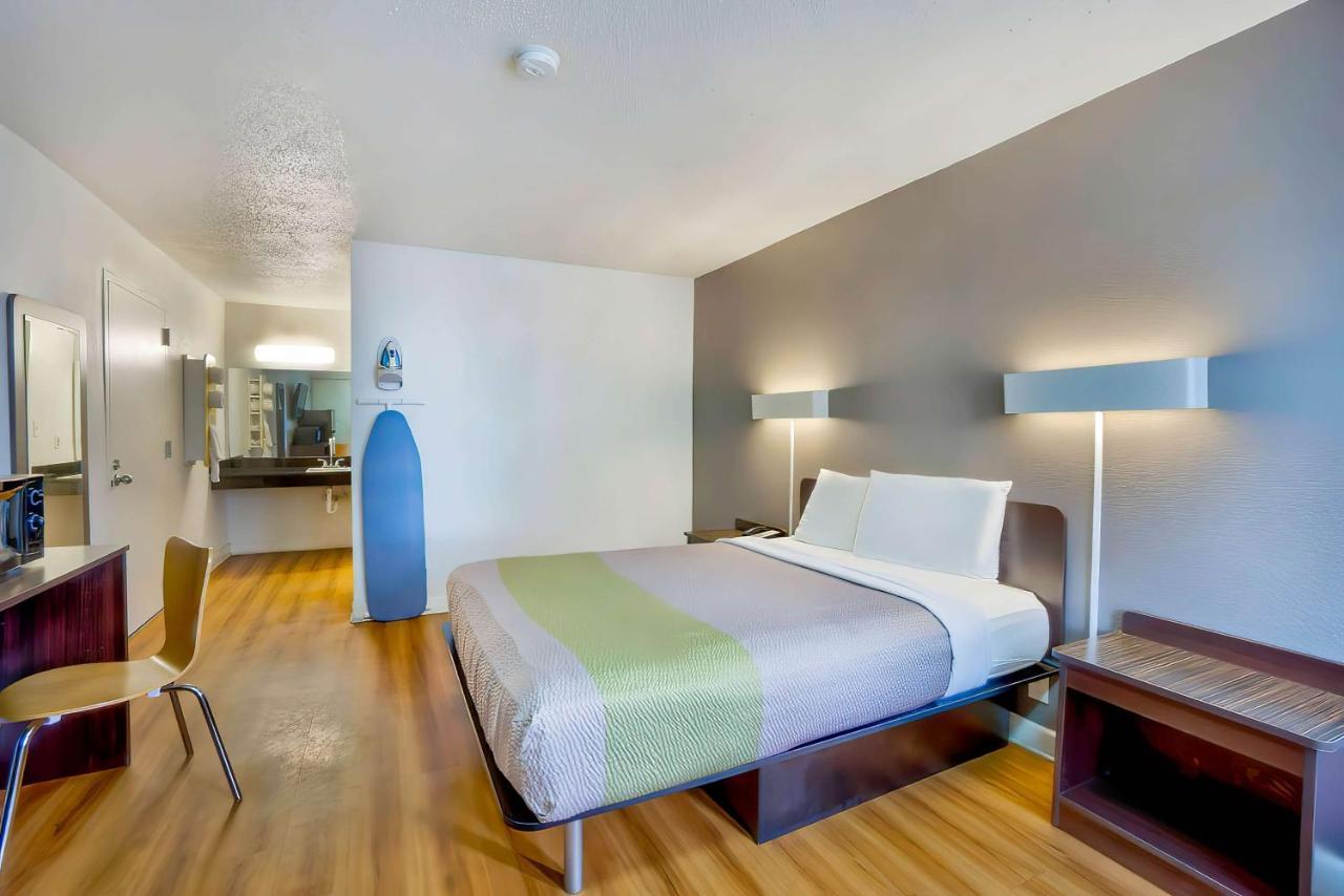 6-gainesville, Fl Hotel Gainesville