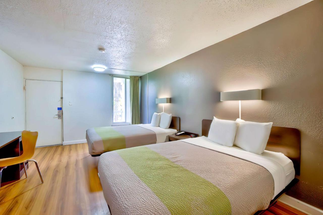 6-gainesville, Fl Hotel Gainesville