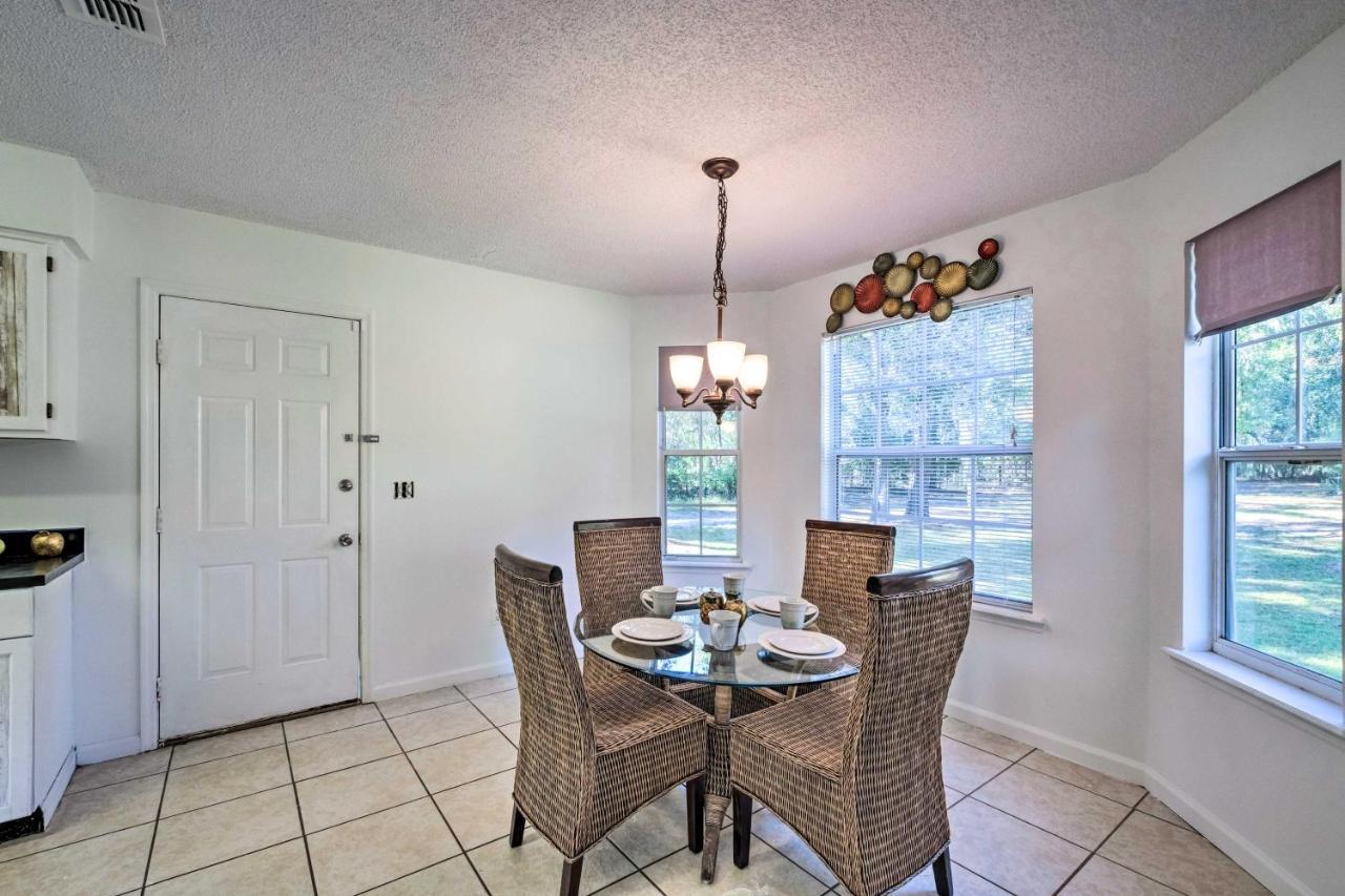 Sunny Abode, 10 Mi To Of Florida! Holiday home *