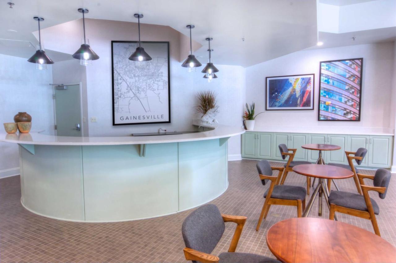 Gainesville-university Center By Ihg 3*