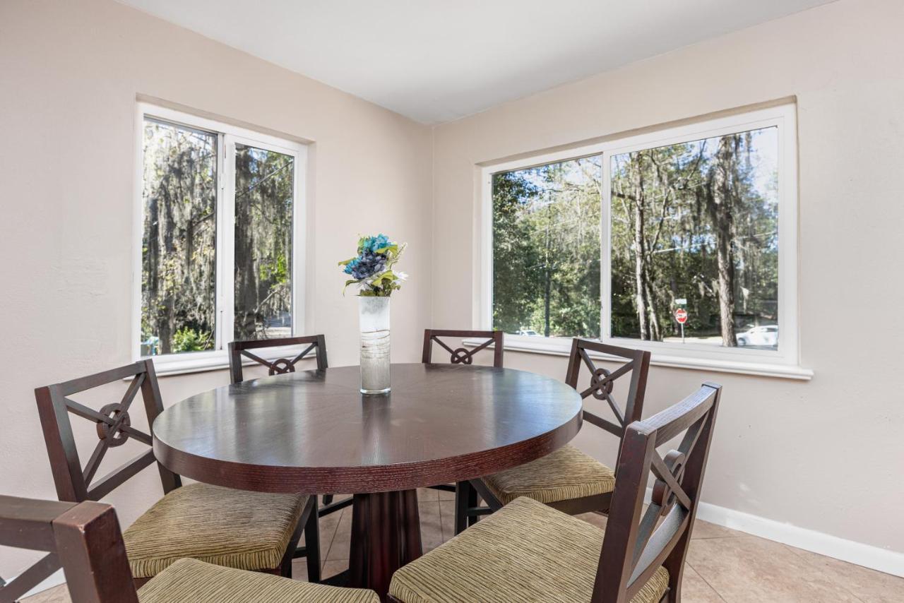 Apartamento 4br House Next To Ben Hill Stadium *