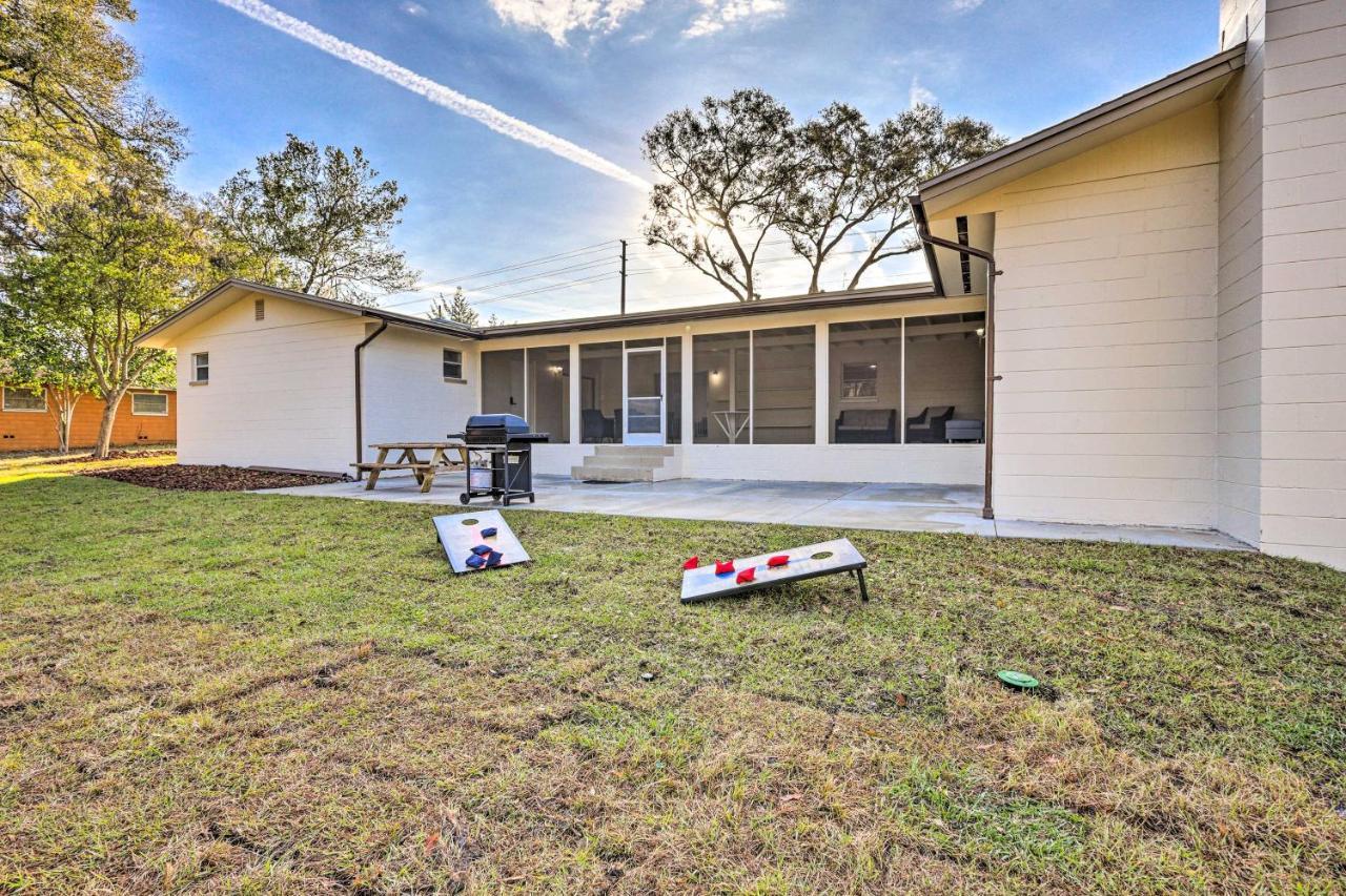 Spacious Retreat With Backyard! *