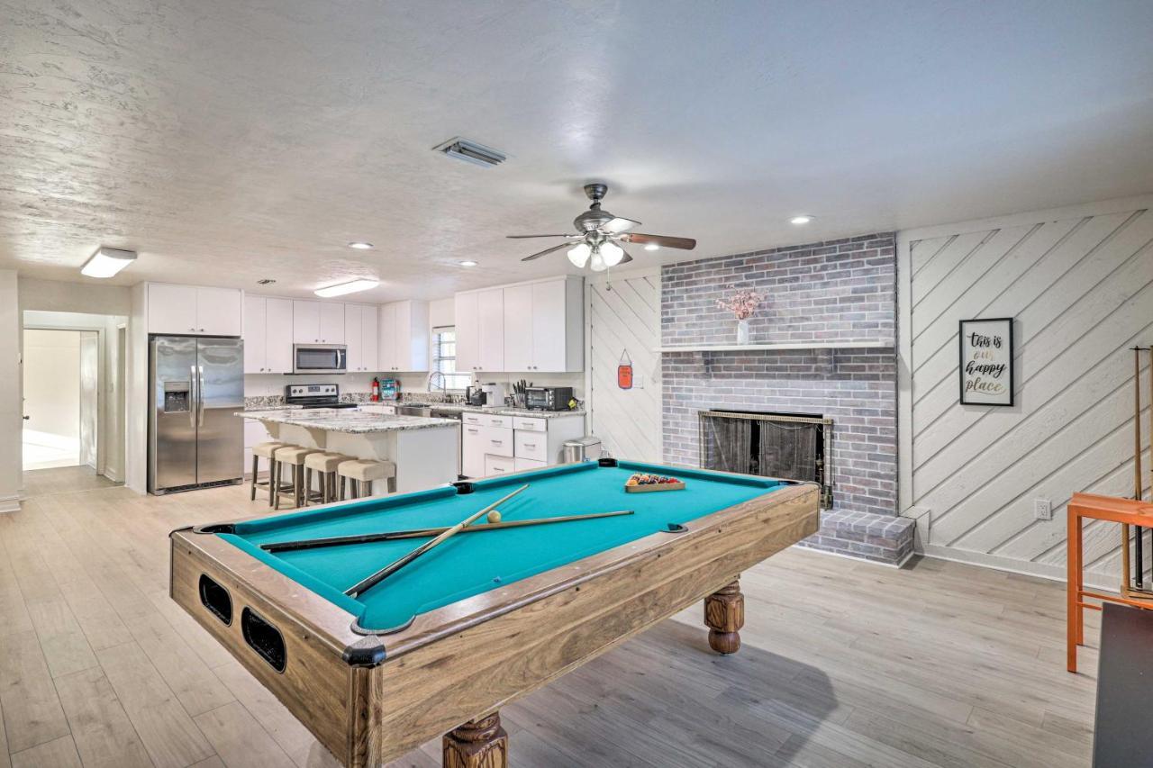 Spacious Retreat With Backyard! Gainesville