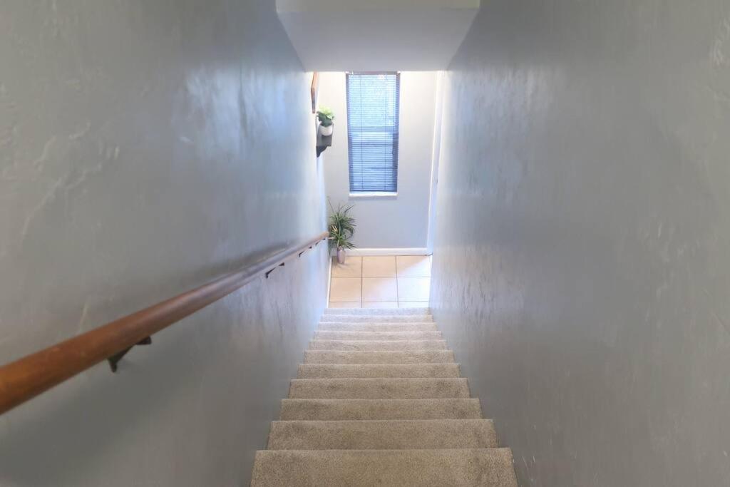 Cozy For 6 Near Shands & Uf Campus Apartamento Gainesville