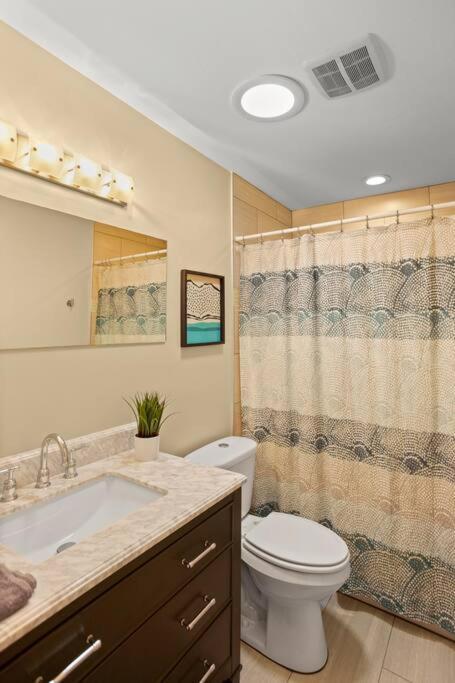 Uf Sunshine House - Patio & Bbq - Chef Kitchen - Ev Car Station - Upscale Neighborhood! Casa de férias Gainesville