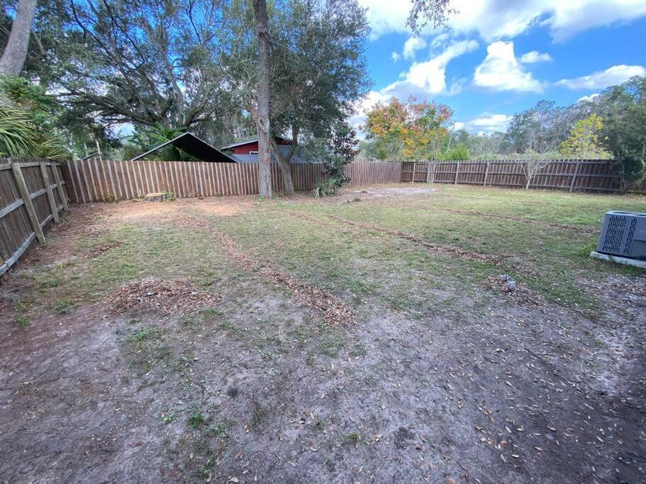 Serene Renovated Oasis Near Downtown Area Holiday home *