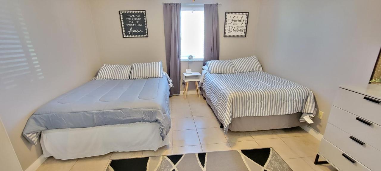 Comfy & Convenient 1br Near Oaks Mall & Medical Center Fast Wifi Apartment *