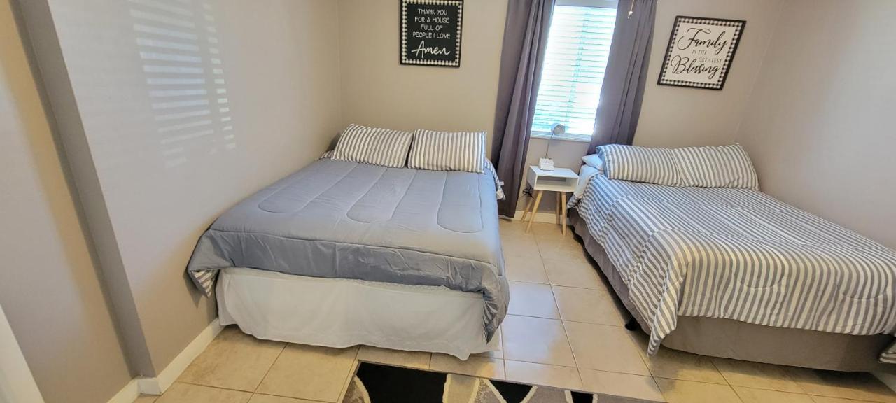 Apartment Comfy & Convenient 1br Near Oaks Mall & Medical Center Fast Wifi