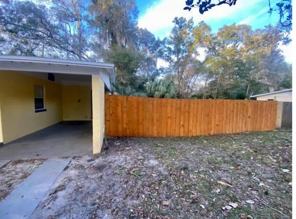 Peaceful Renovated House Centrally Located *
