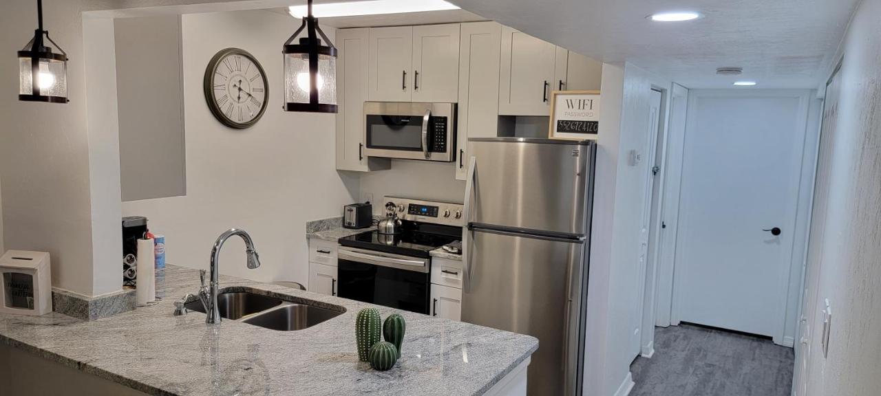 Discover Luxury Steps Away From Celebration Pointe And I-75! * Gainesville