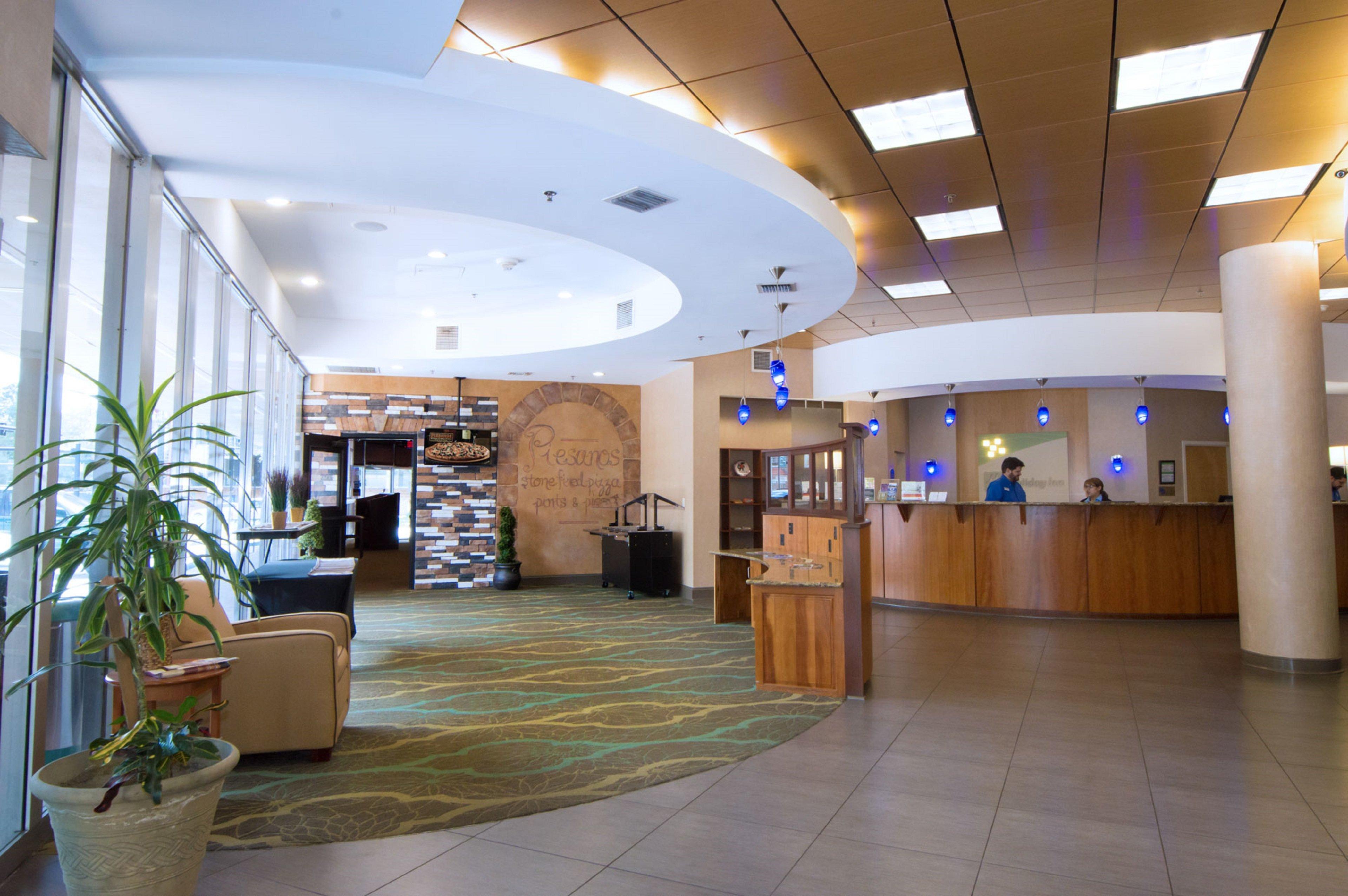 Gainesville-university Center By Ihg Hotel