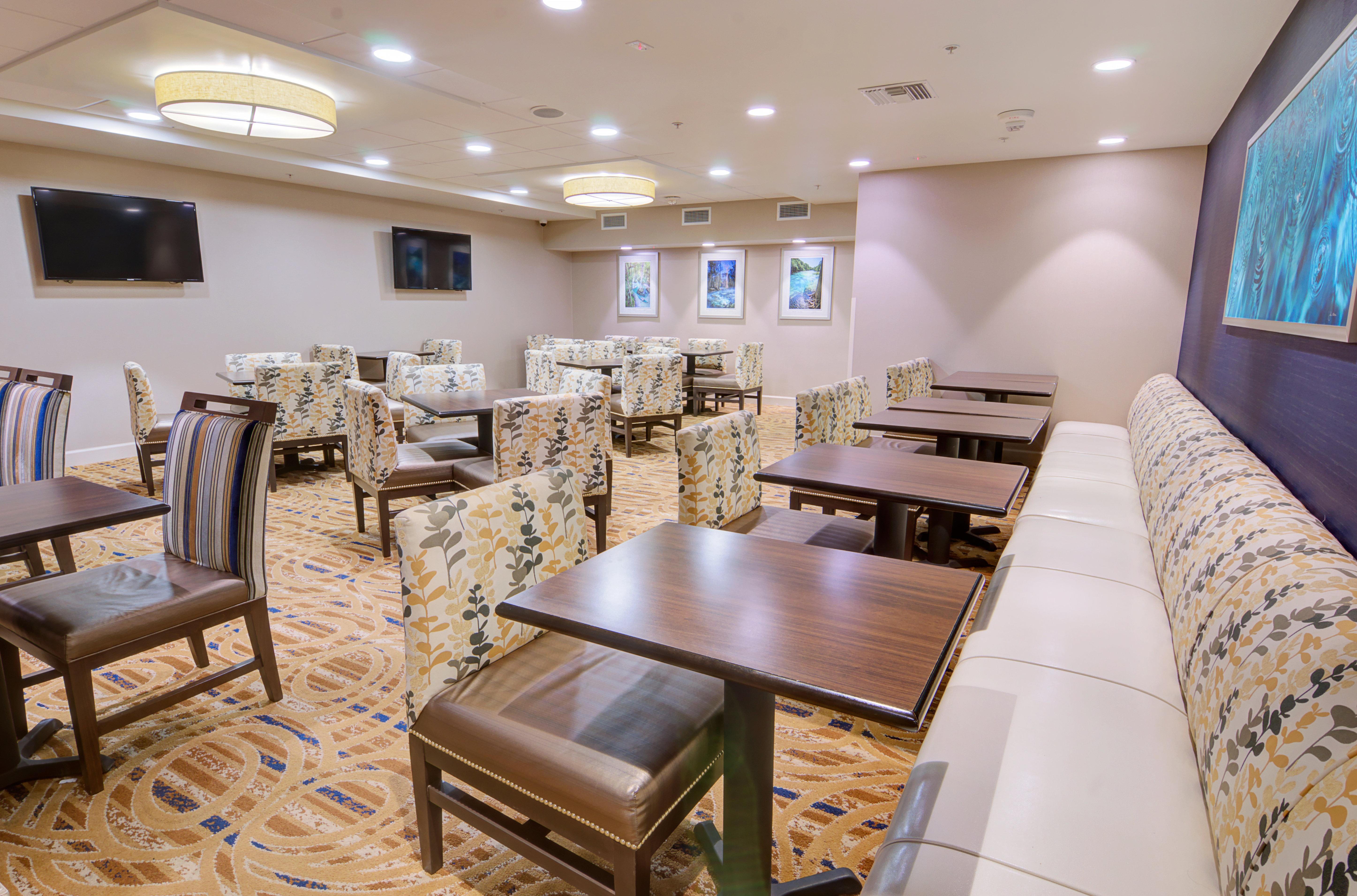 Gainesville-university Center By Ihg Hotel 3*