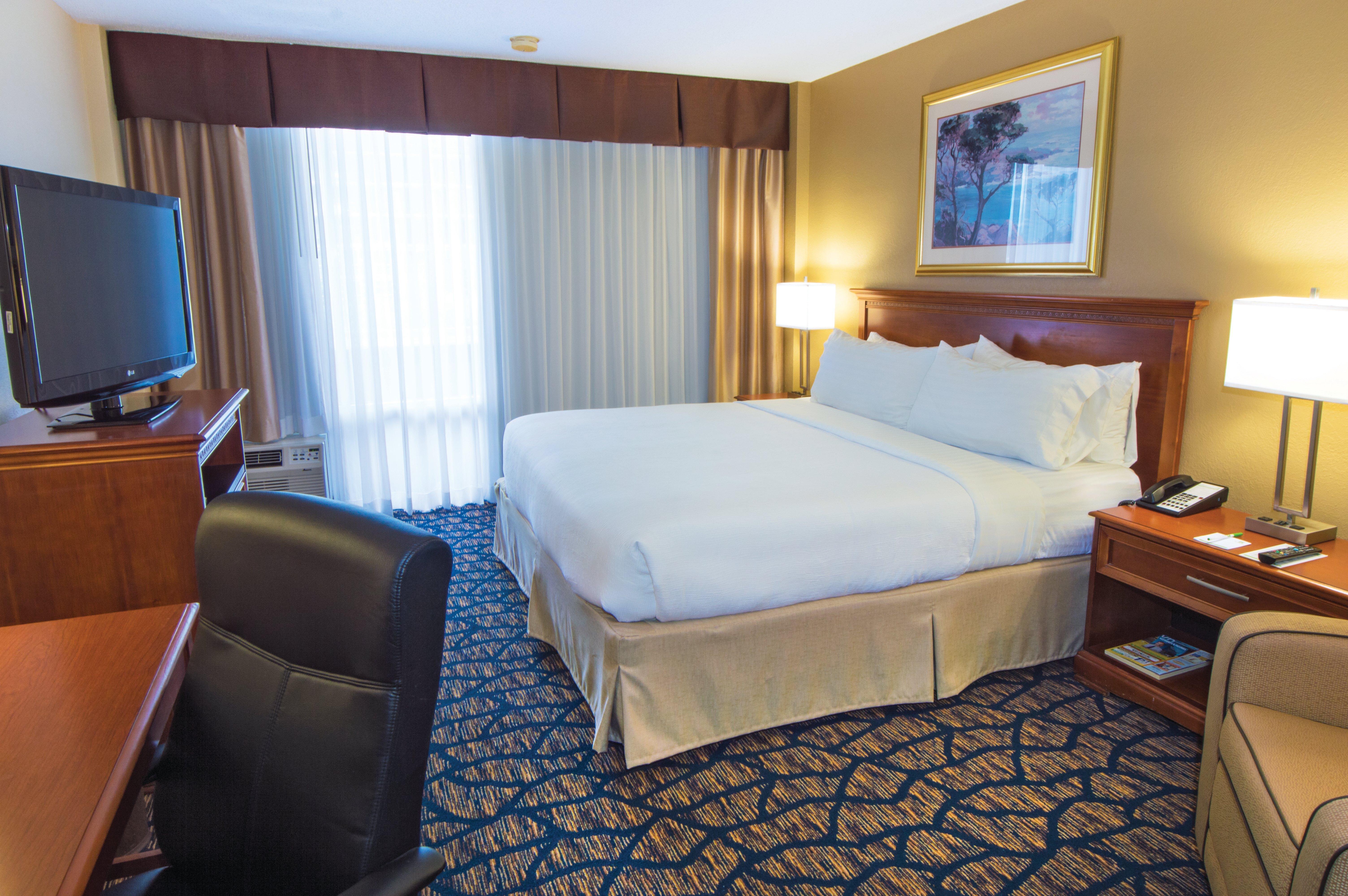 Gainesville-university Center By Ihg Hotel 3*