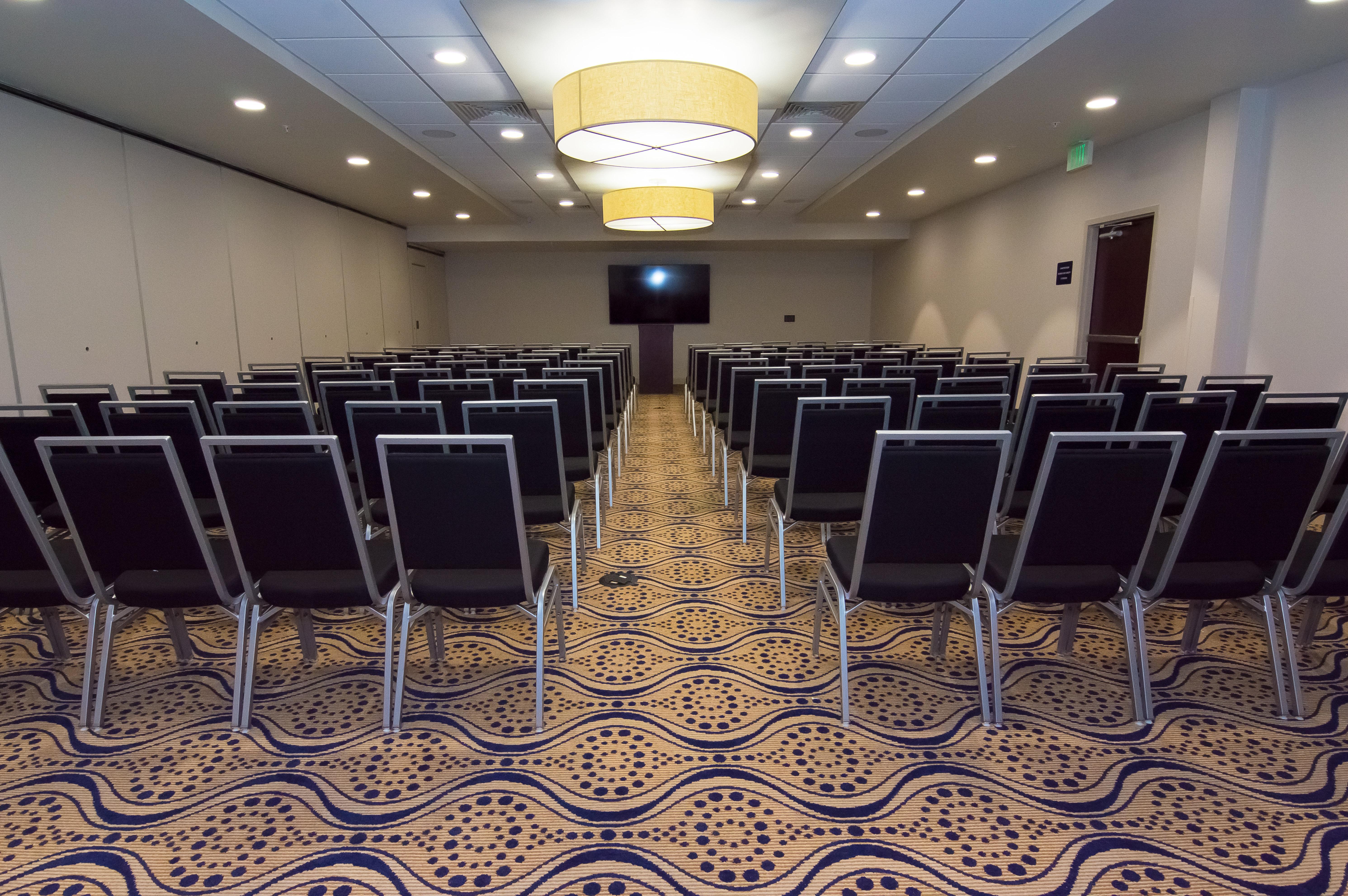 Gainesville-university Center By Ihg Hotel