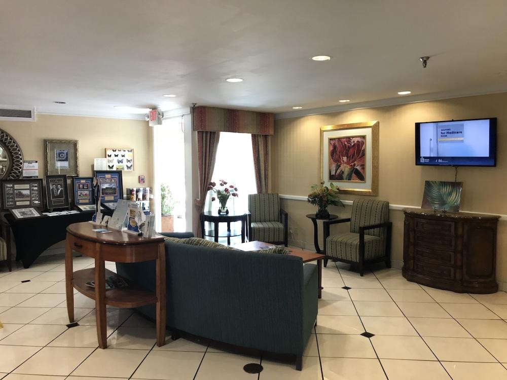 Hotel Baymont By Wyndham I-75