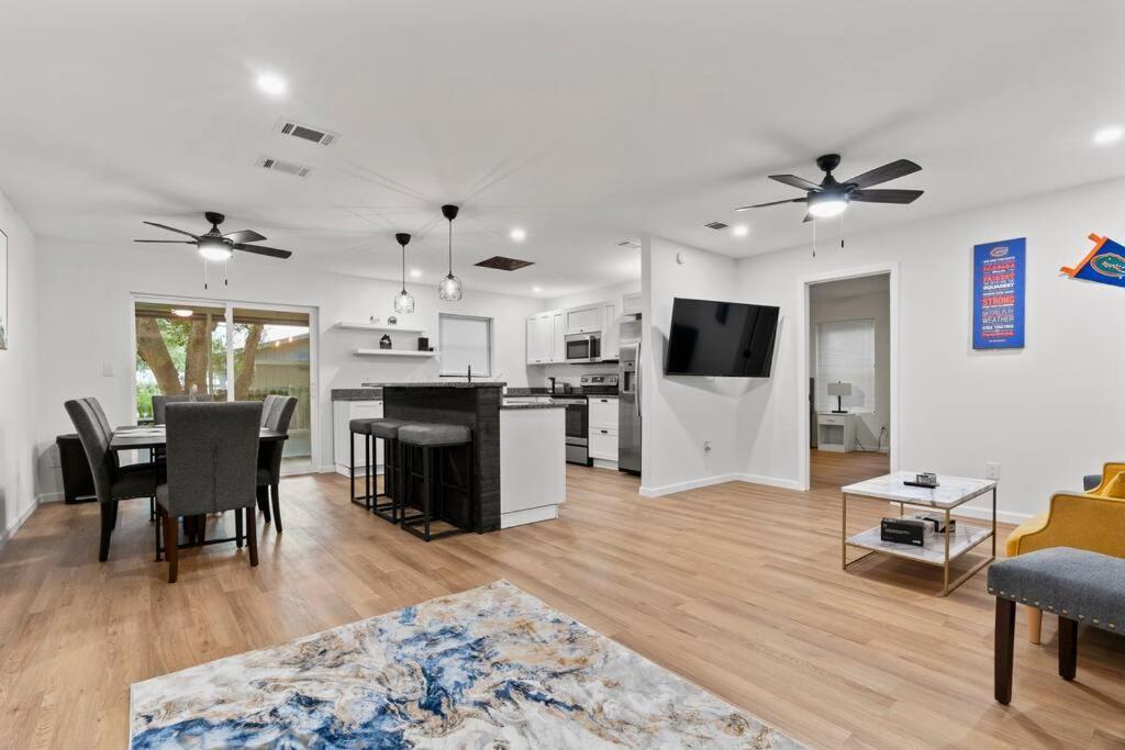 Gainesville-newly Remodeled * Gainesville