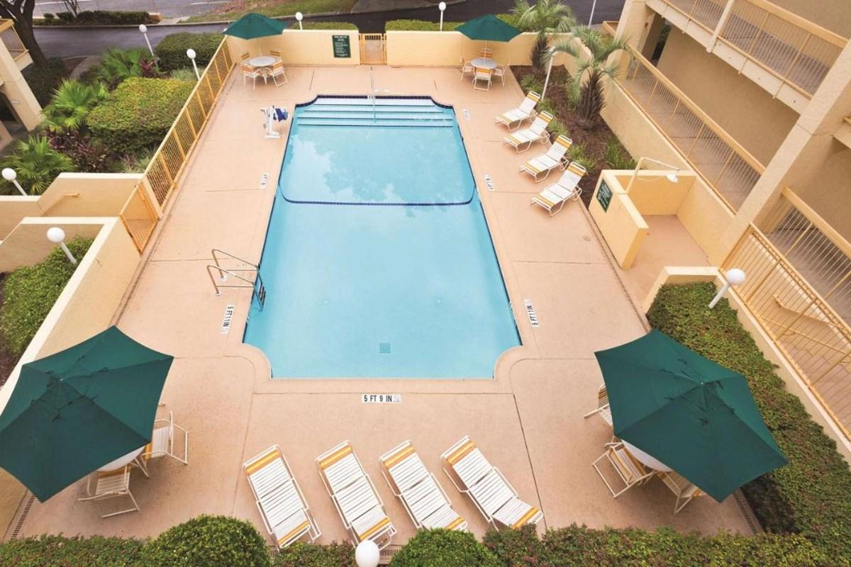 Hotel La Quinta By Wyndham 3*
