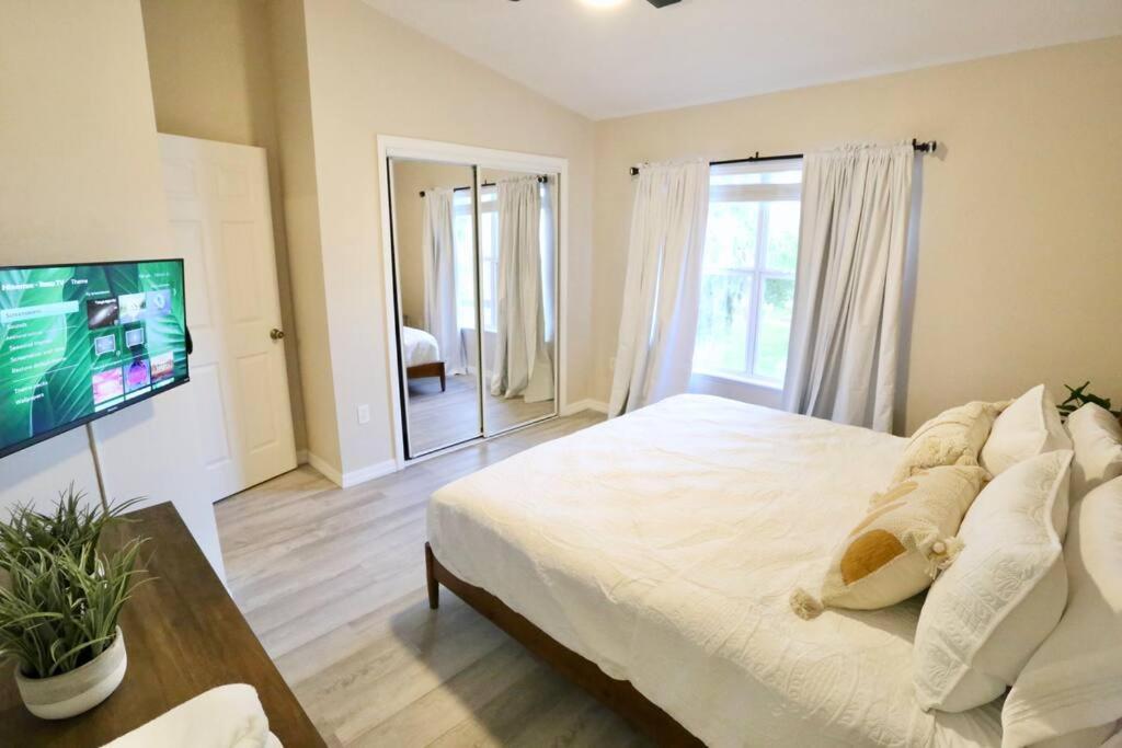 Stylish Sanctuary King Beds Upscale Gainesville