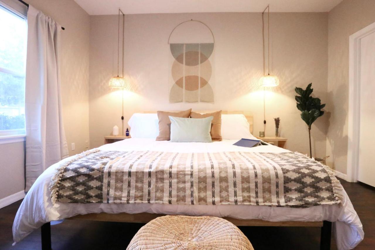 Apartment Nomad Retreat King Bed Boutique W Garage *