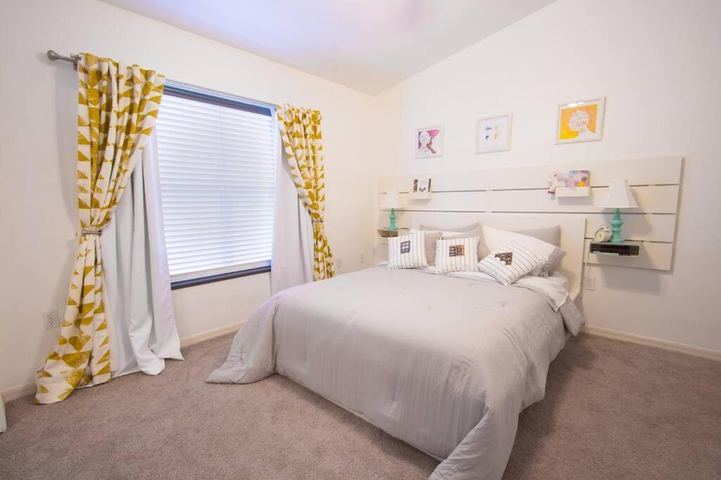 Modern Boho With A Royal Touch -king Bed Gainesville