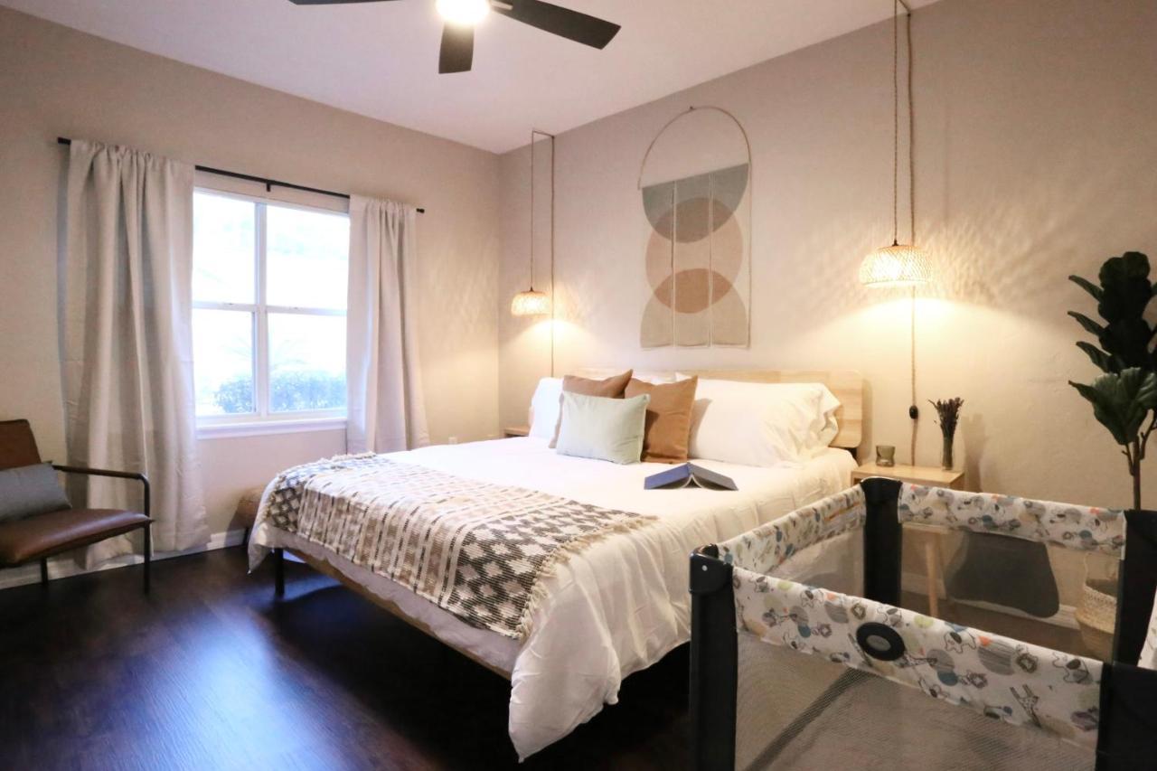Nomad Retreat King Bed Boutique W Garage