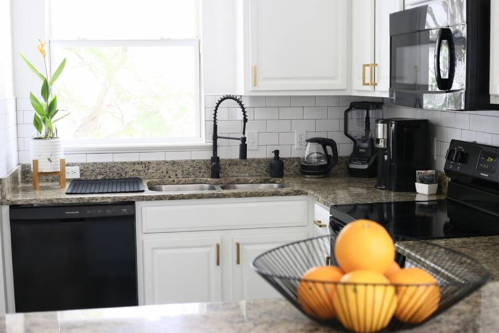 Sanctuary Bright 2 Bedroom King