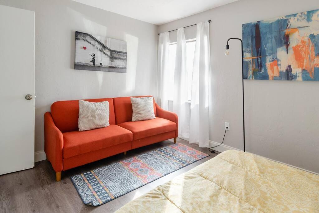Apartment Cute Downtown By Depot Park