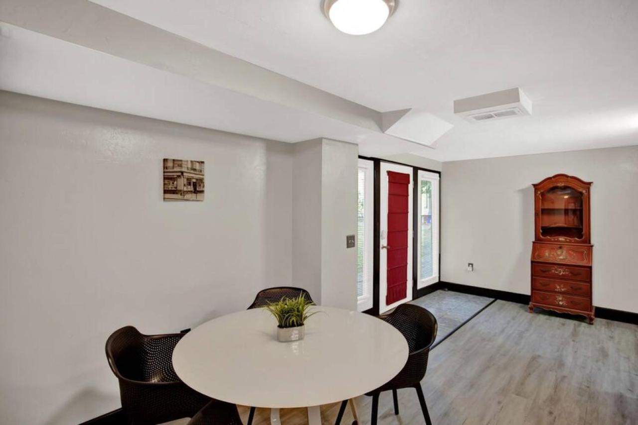 Unique Downtown 2br 2ba Close To Everything Apt.b Gainesville