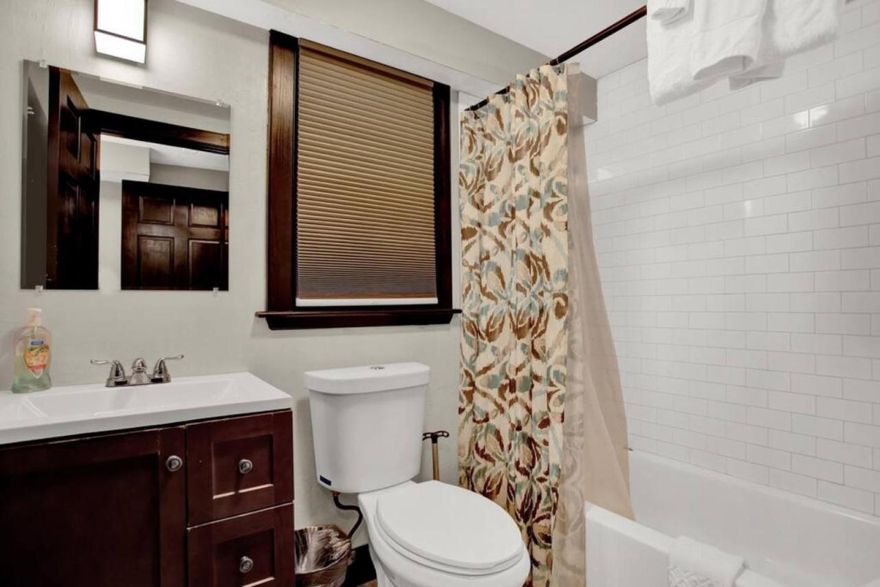 Apartamento Unique Downtown 2br 2ba Close To Everything Apt.b Gainesville