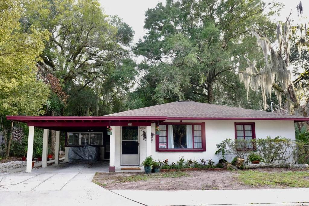 Casa de férias 3br Downtown House With Yard By Uf Gainesville