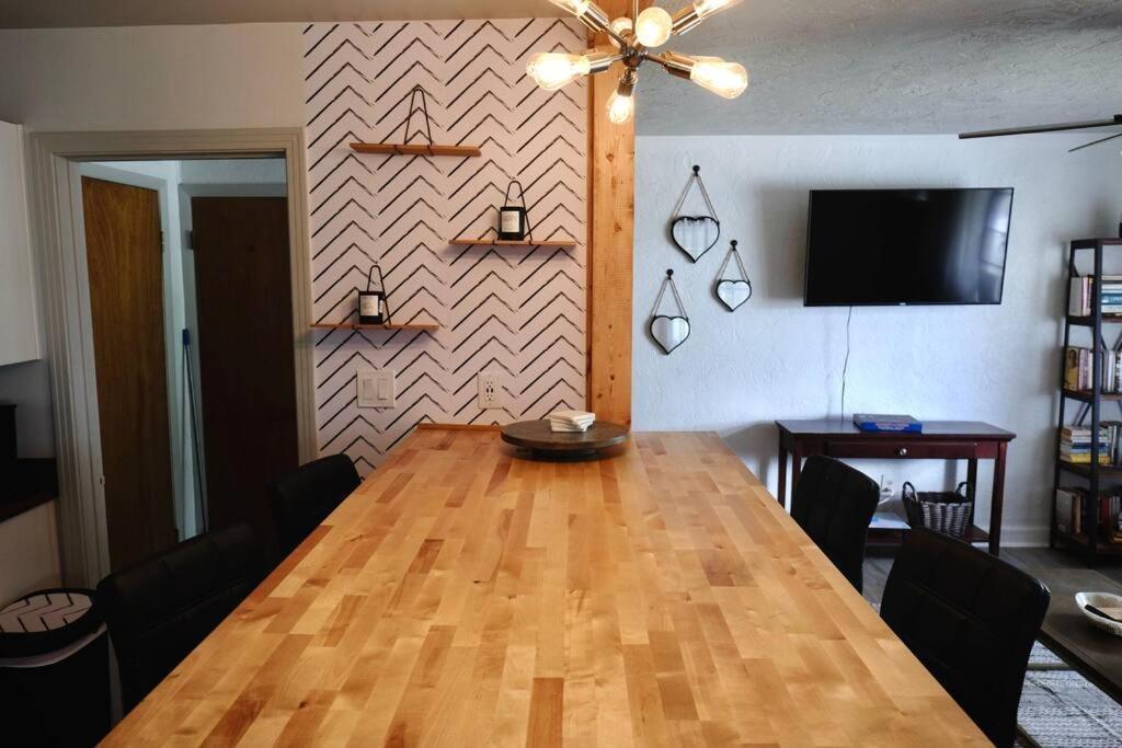 3br Downtown House With Yard By Uf