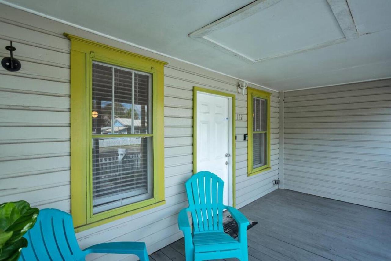 1940 Seen On Fyi, 2bd 2ba *