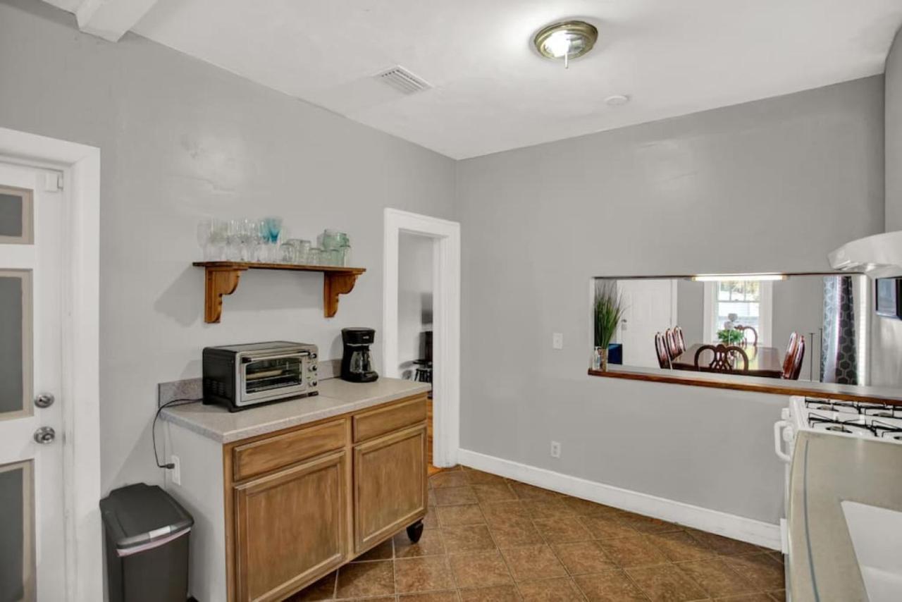 1940 Seen On Fyi, 2bd 2ba Casa de férias Gainesville