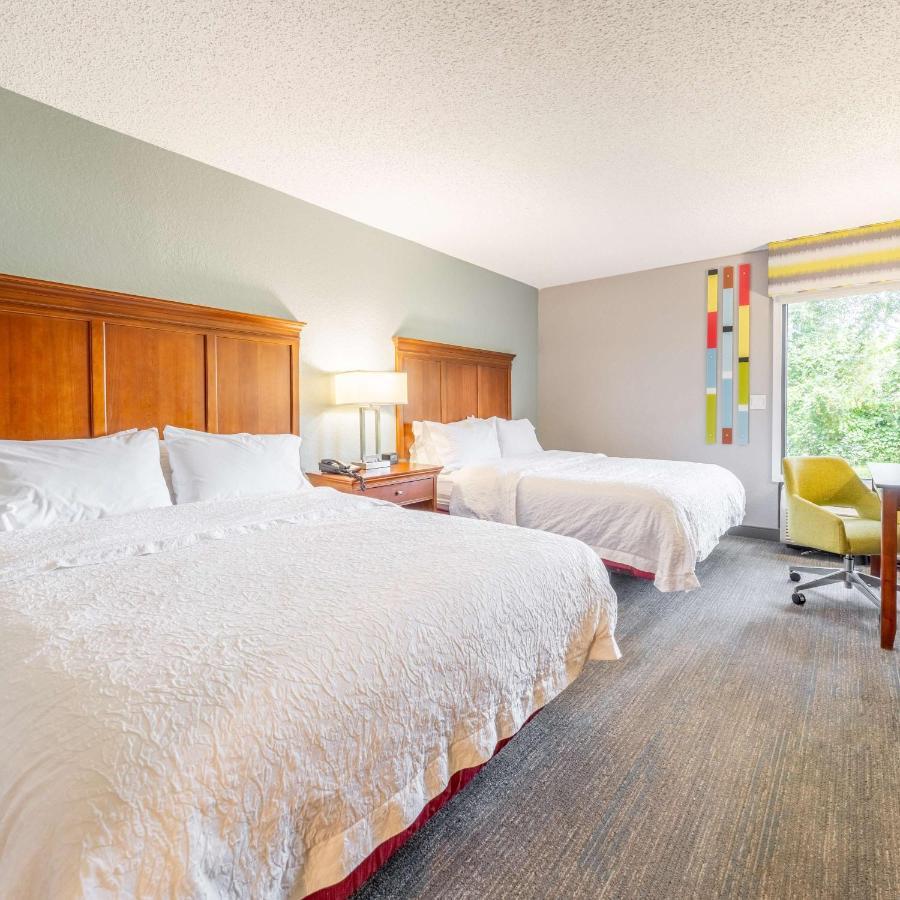 Hampton Hotel