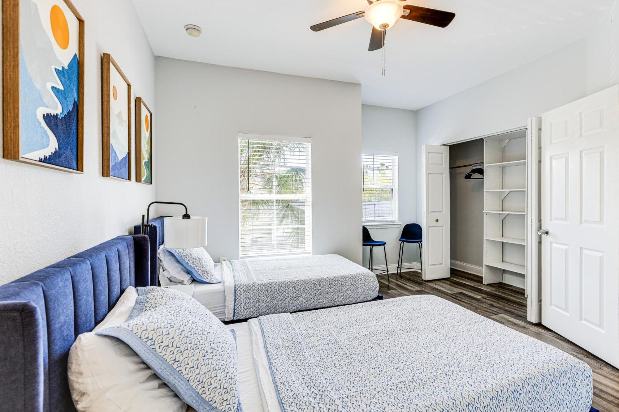 Holiday home Tranquil Gem With Lanai And Pool Access!