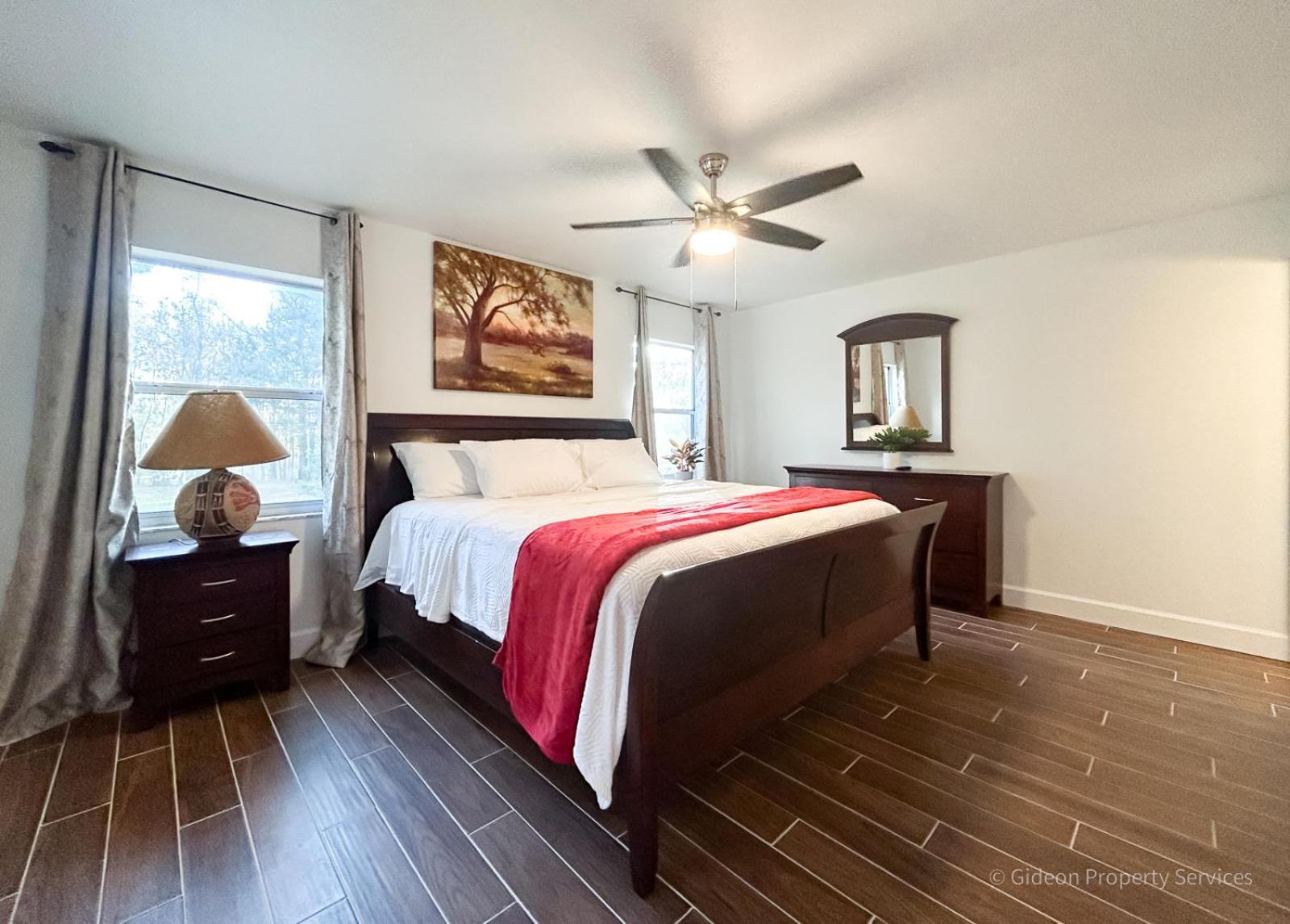 Holiday home 3/2 Uf Wooded Paradise Retreat