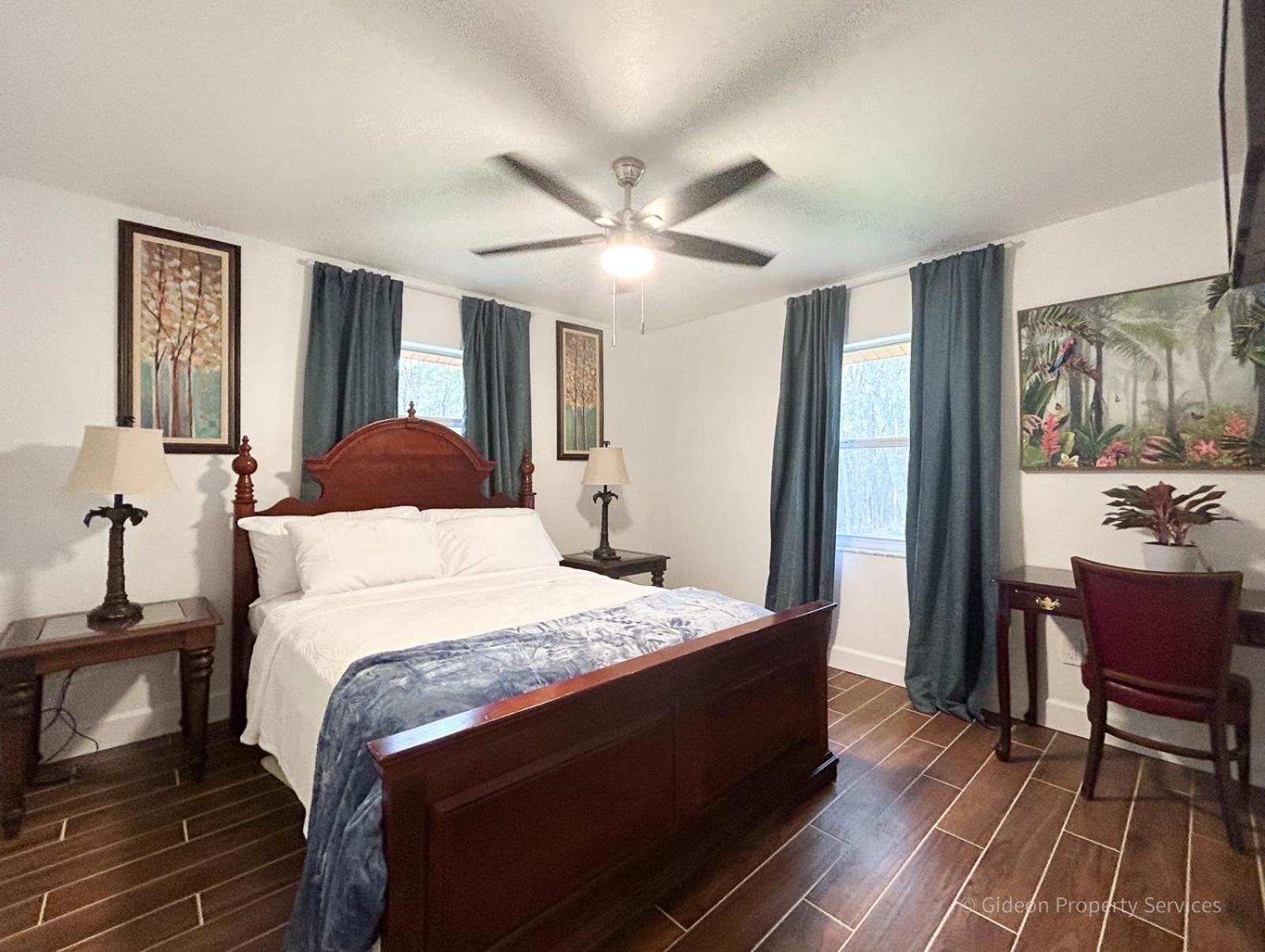 Holiday home 3/2 Uf Wooded Paradise Retreat