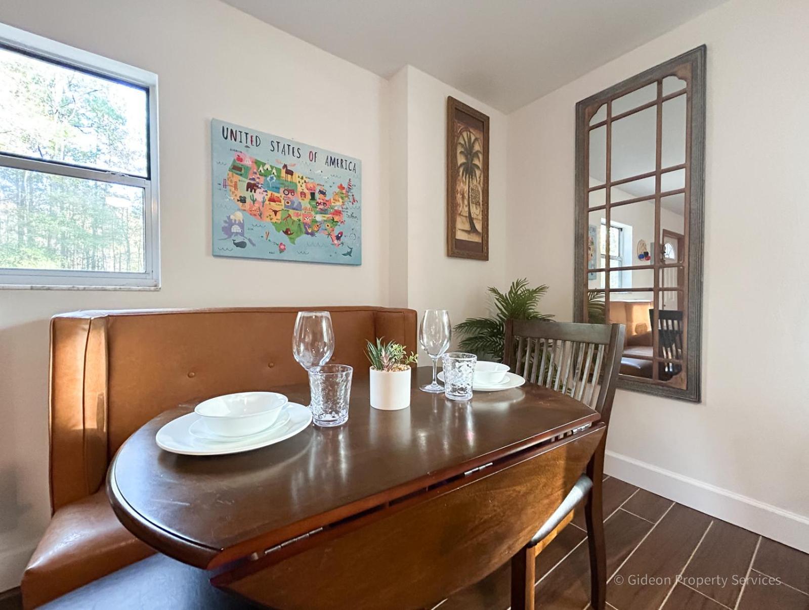 Holiday home 3/2 Uf Wooded Paradise Retreat *