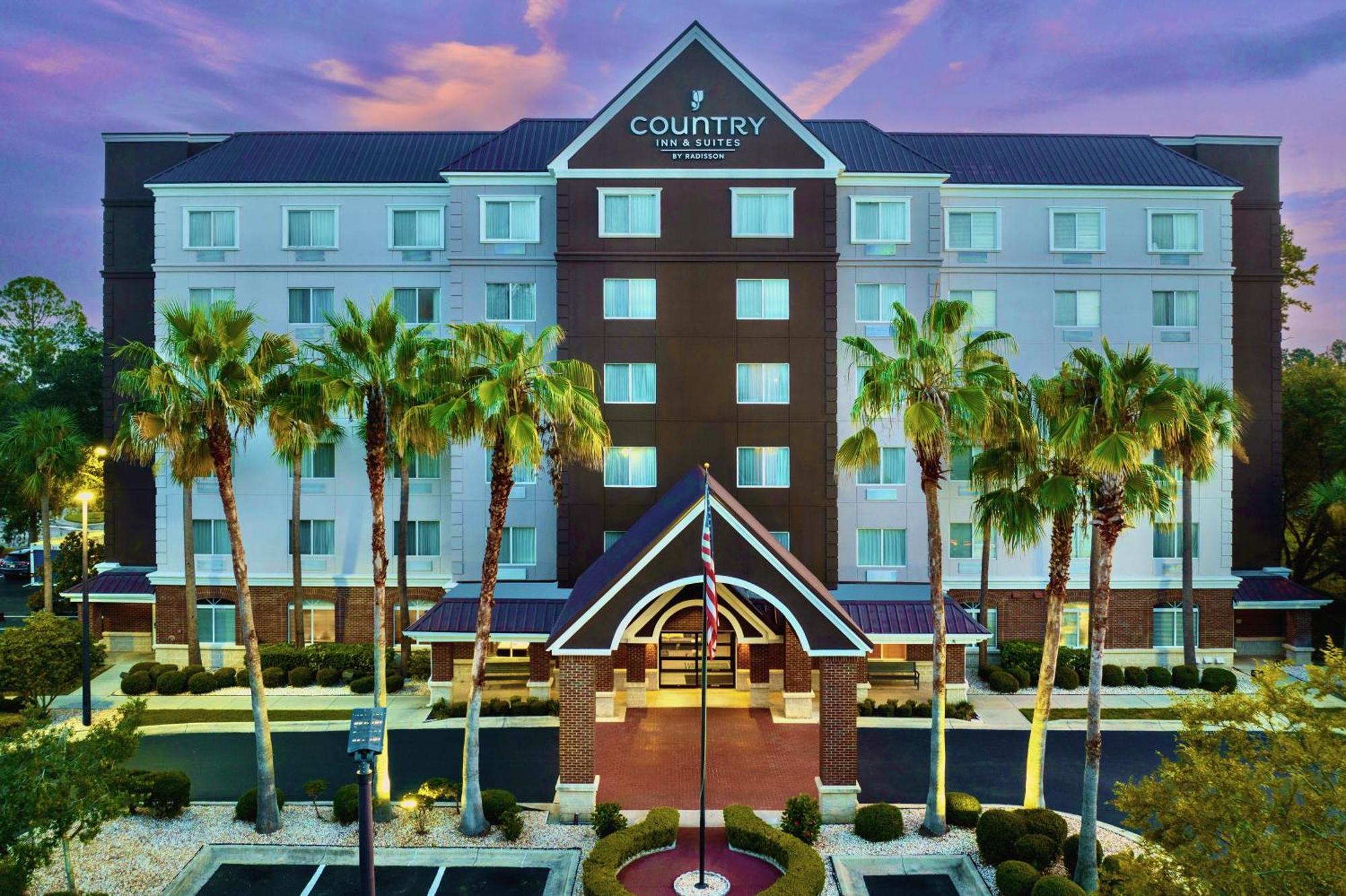 Country & By Radisson, Gainesville, Fl 3*