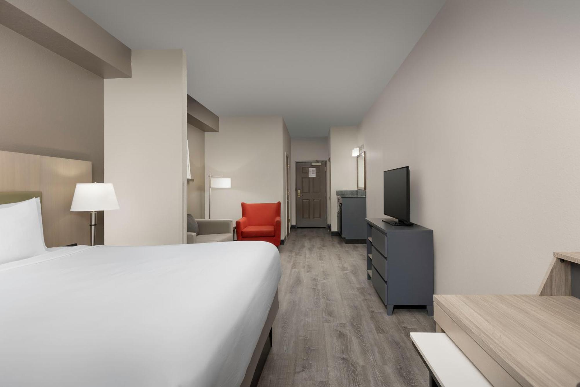 Country & By Radisson, Gainesville, Fl 3*