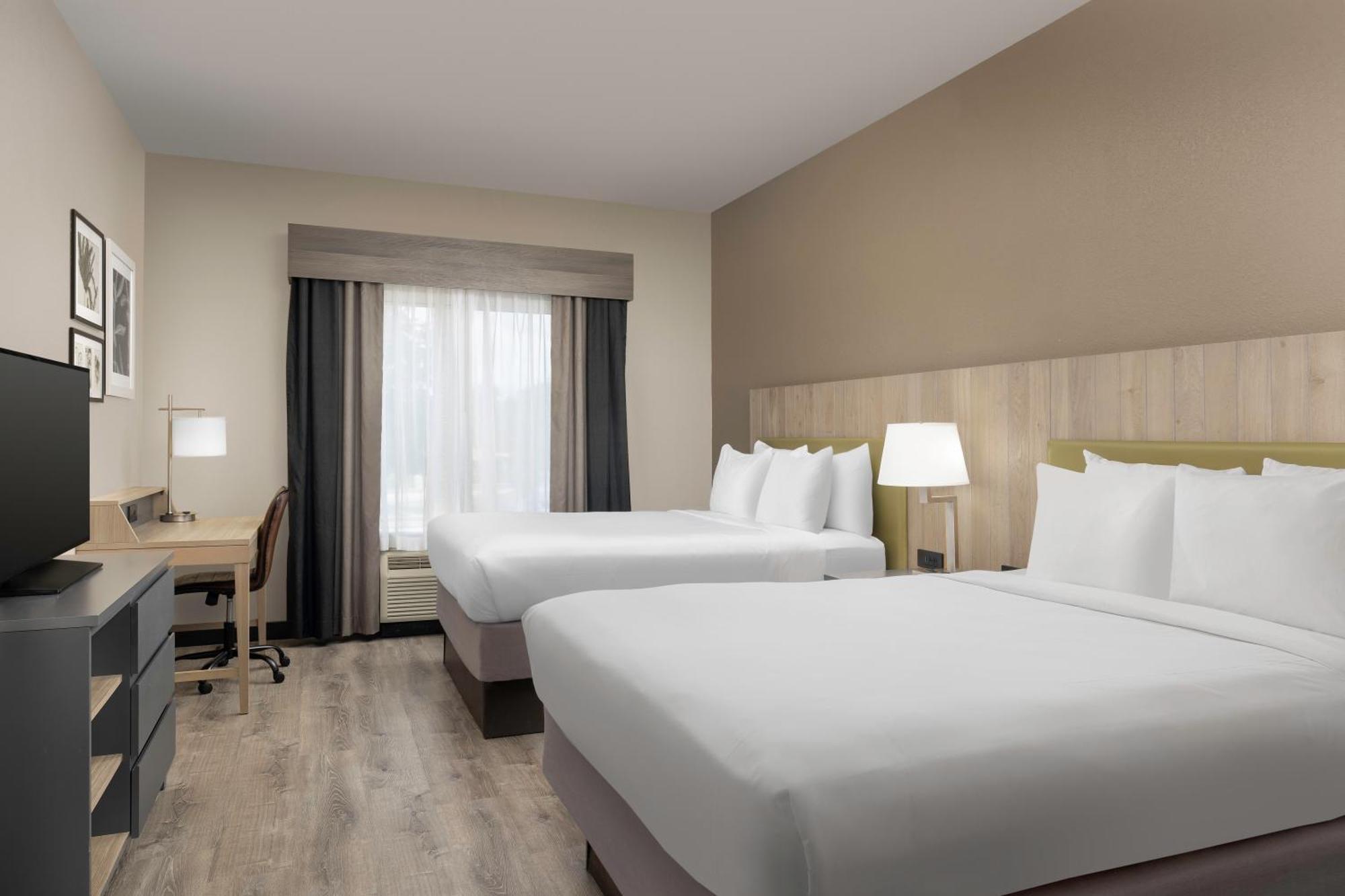 Country & By Radisson, Gainesville, Fl Hotel