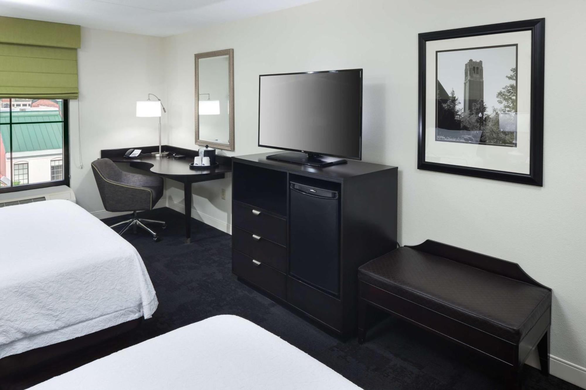 Hotel Hampton & Downtown Gainesville