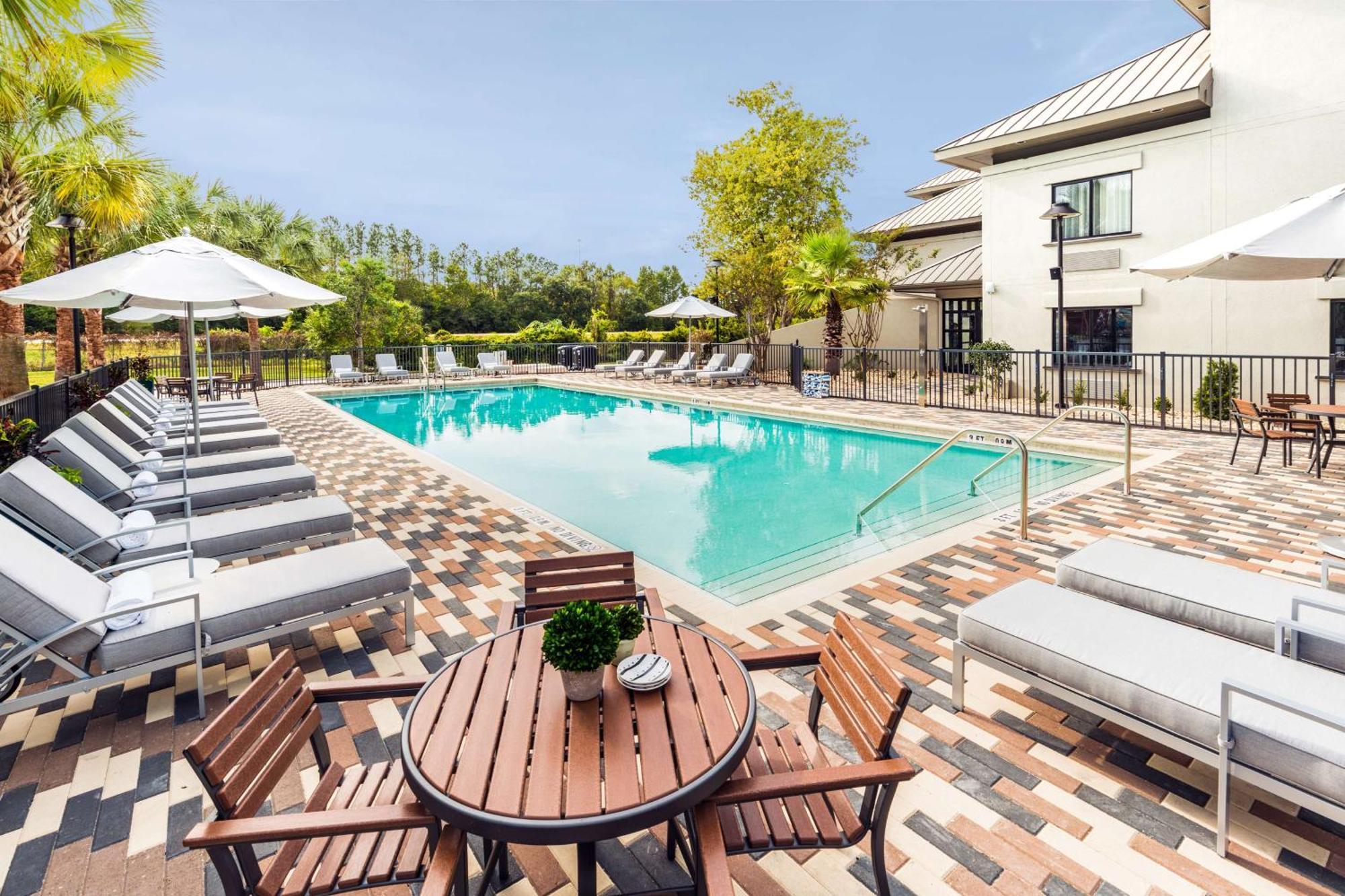 Doubletree By Hilton Hotel