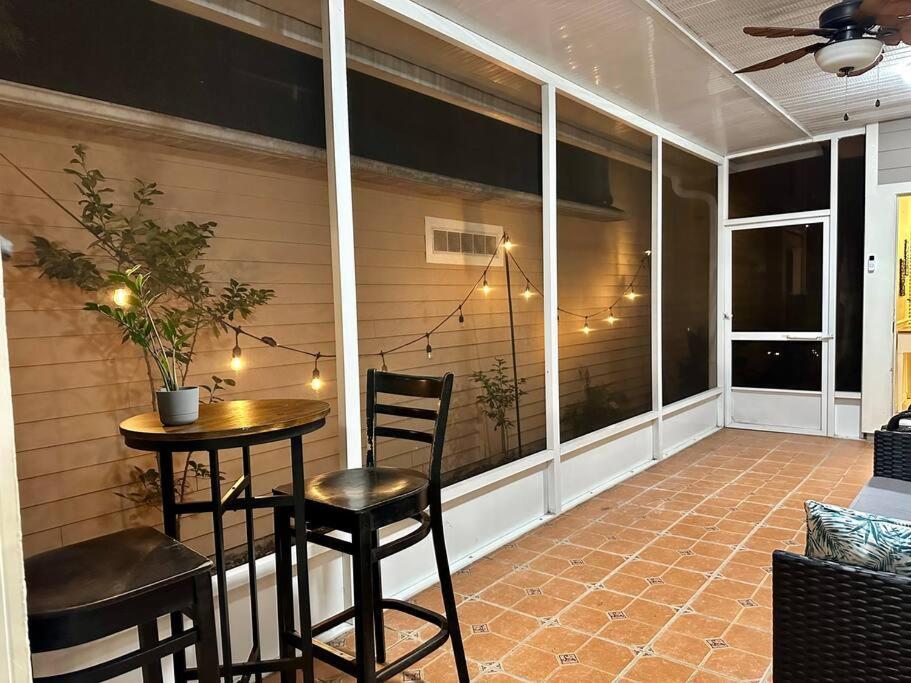 Great3bed&3bath. 2balconies. Perfect Neighborhood Villa Gainesville