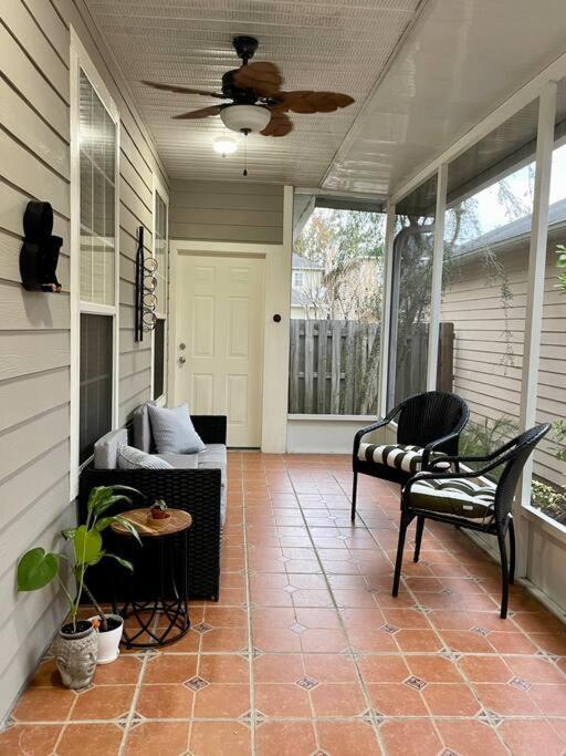 Great3bed&3bath. 2balconies. Perfect Neighborhood Villa *