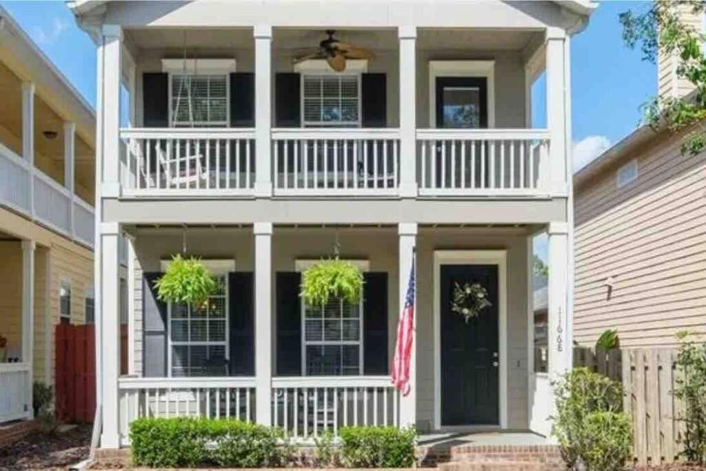 Great3bed&3bath. 2balconies. Perfect Neighborhood *