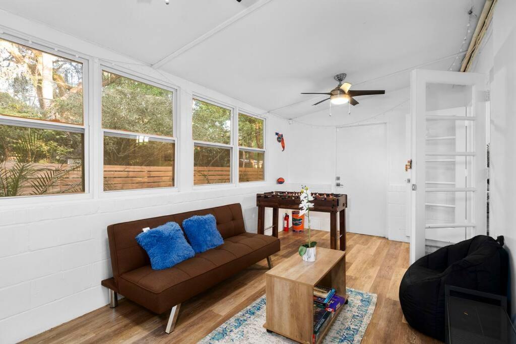 Modern Near Uf, Stadium - Private Gazebo Holiday home