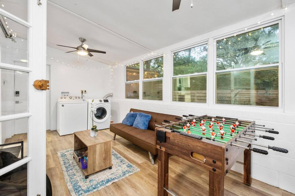 Holiday home Modern Near Uf, Stadium - Private Gazebo